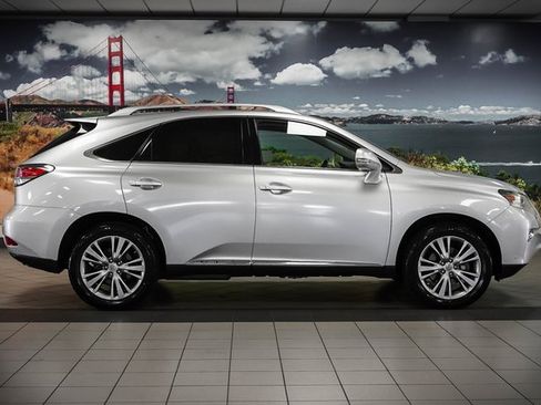 Used 2013 Lexus RX 450h AWD w/ Navigation Pkg image 5
