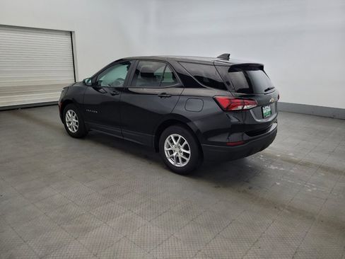 Used 2024 Chevrolet Equinox LS w/ LS Convenience Package FWD image 3