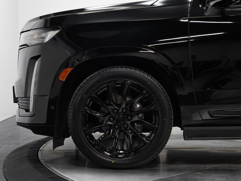 Used 2022 Cadillac Escalade Sport Platinum image 37