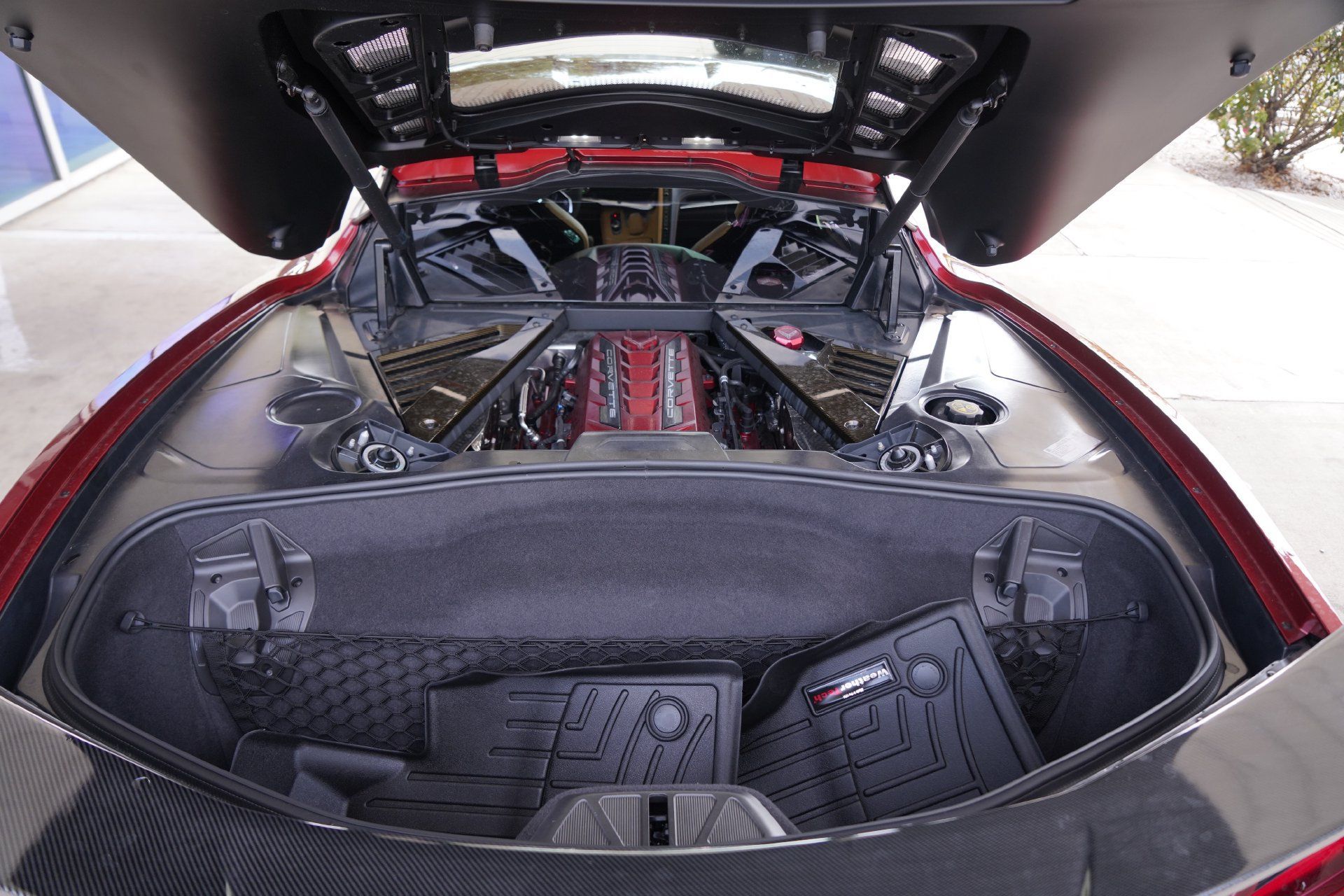 Used 2021 Chevrolet Corvette Stingray Preferred Cpe w/ Engine Appearance Package RWD image 31