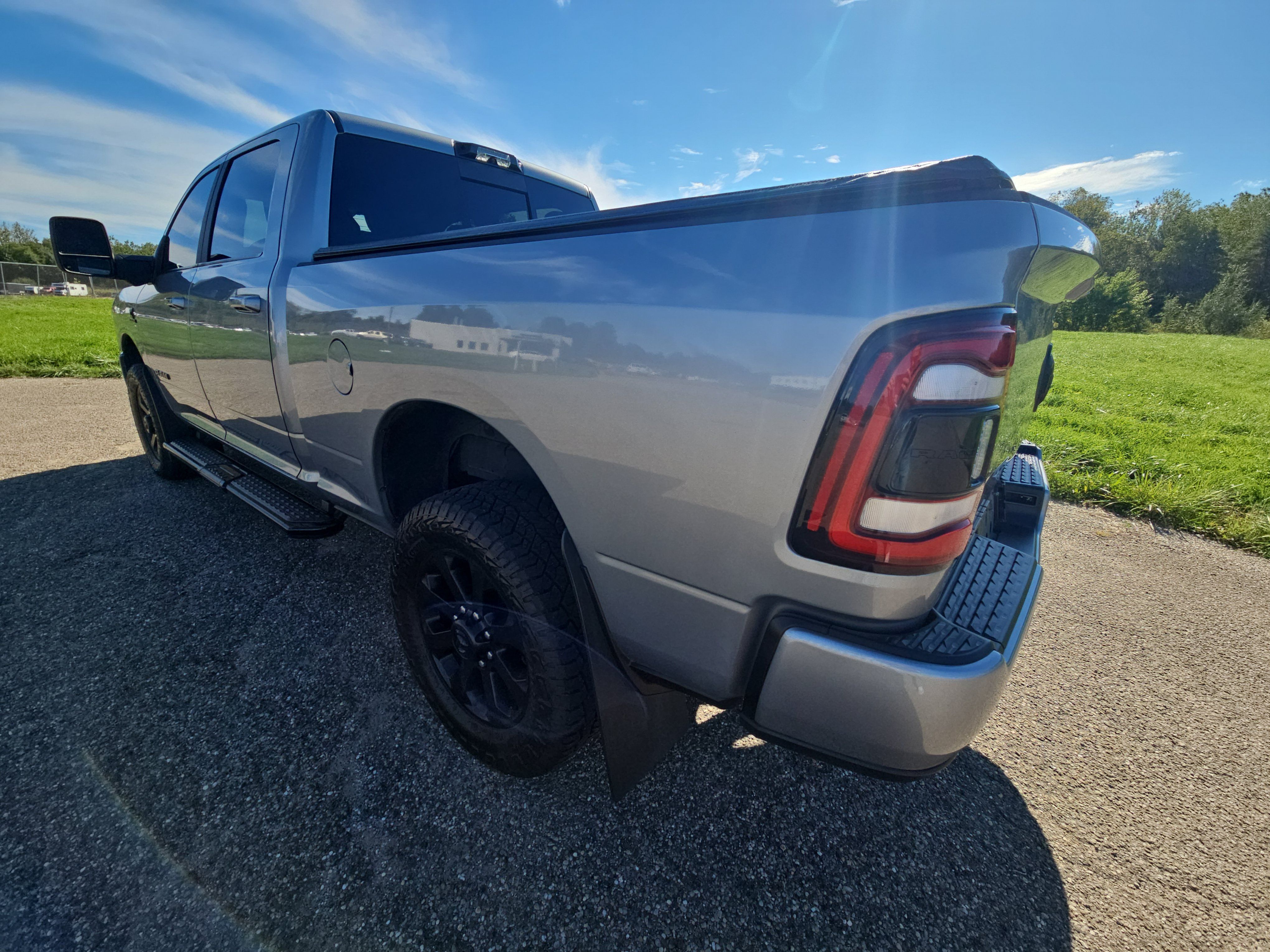 Used 2023 RAM 2500 Big Horn w/ Level B Equipment Group AWD/4WD image 8