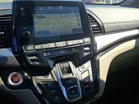 Used 2023 Honda Odyssey Touring image 19