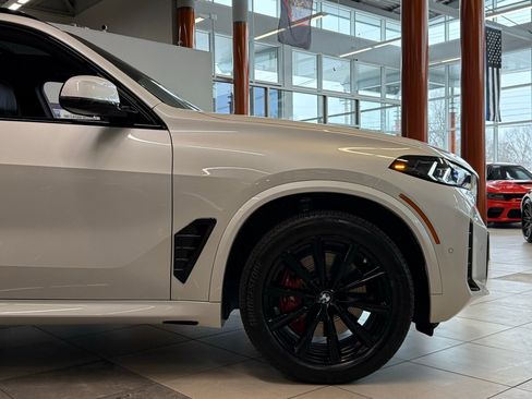 Used 2026 BMW X5 xDrive40i image 16