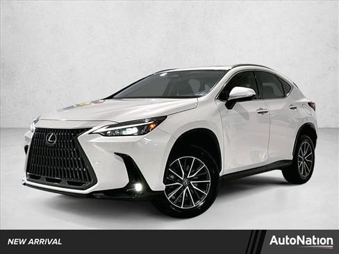 Used 2024 Lexus NX 250 FWD image 1