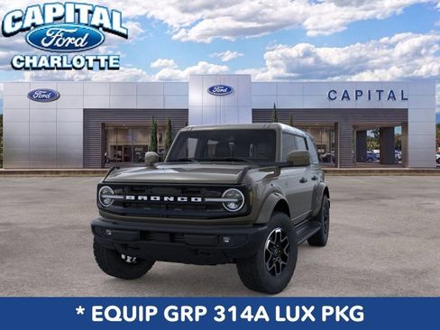New 2026 Ford Bronco Outer Banks AWD/4WD image 2