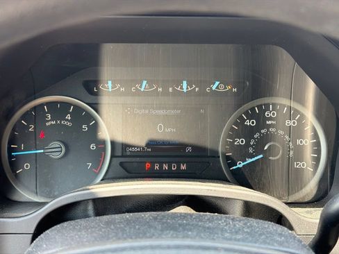 Used 2019 Ford F150 XLT w/ Trailer Tow Package AWD/4WD image 9