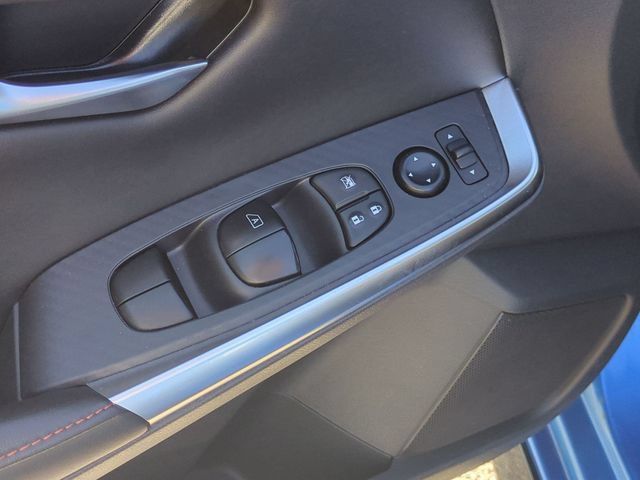 Used 2025 Nissan Sentra SR w/ Midnight Edition FWD image 12