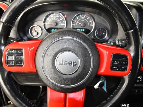 Used 2011 Jeep Wrangler Unlimited Sport AWD/4WD image 27