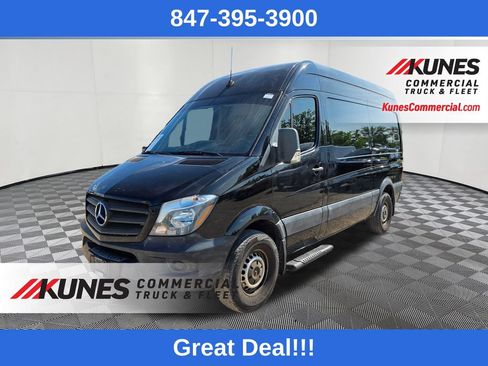 Used 2017 Mercedes-Benz Sprinter 2500 image 3