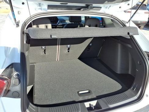 New 2026 Chevrolet Trax ACTIV FWD image 4