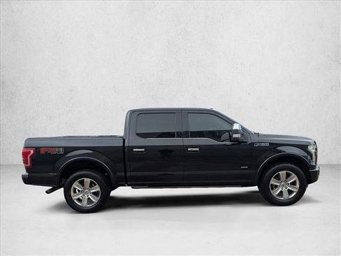 Used 2016 Ford F150 Platinum w/ Equipment Group 701A Luxury AWD/4WD image 4