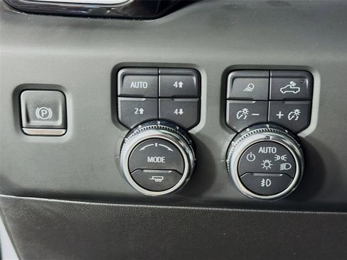 Certified 2023 GMC Sierra 1500 Denali w/ Technology Package AWD/4WD image 10