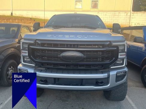 Certified 2022 Ford F350 Lariat w/ Tremor Off-Road Package image 2