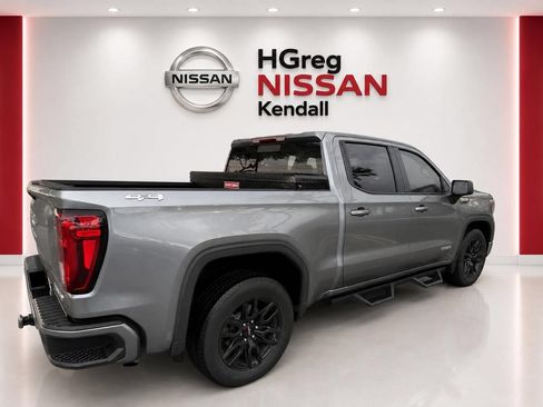 Used 2020 GMC Sierra 1500 Elevation w/ Elevation Value Package AWD/4WD image 6