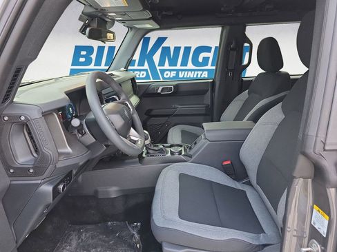 New 2025 Ford Bronco 4-Door image 18