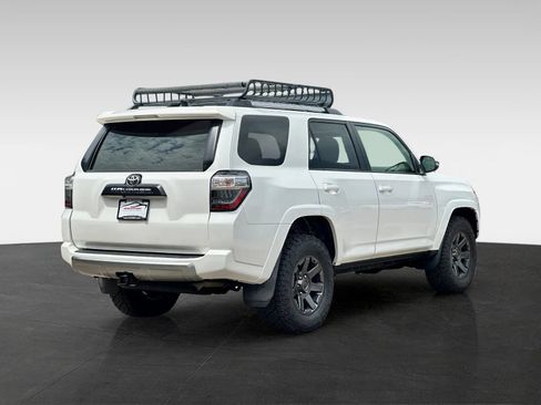 Used 2016 Toyota 4Runner Trail Premium AWD/4WD image 7