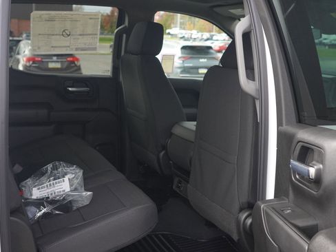 New 2026 Chevrolet Silverado 1500 Custom Trail Boss w/ LPO, Dark Essentials Package image 26