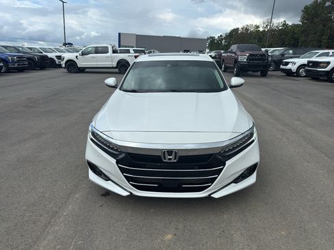 Used 2021 Honda Accord EX-L image 2