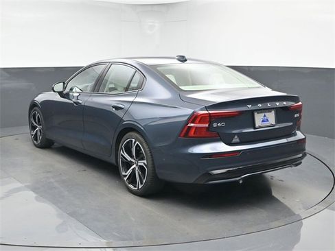 Used 2024 Volvo S60 B5 Ultimate image 6