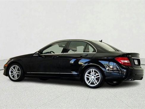 Used 2014 Mercedes-Benz C 300 4MATIC Sedan image 5