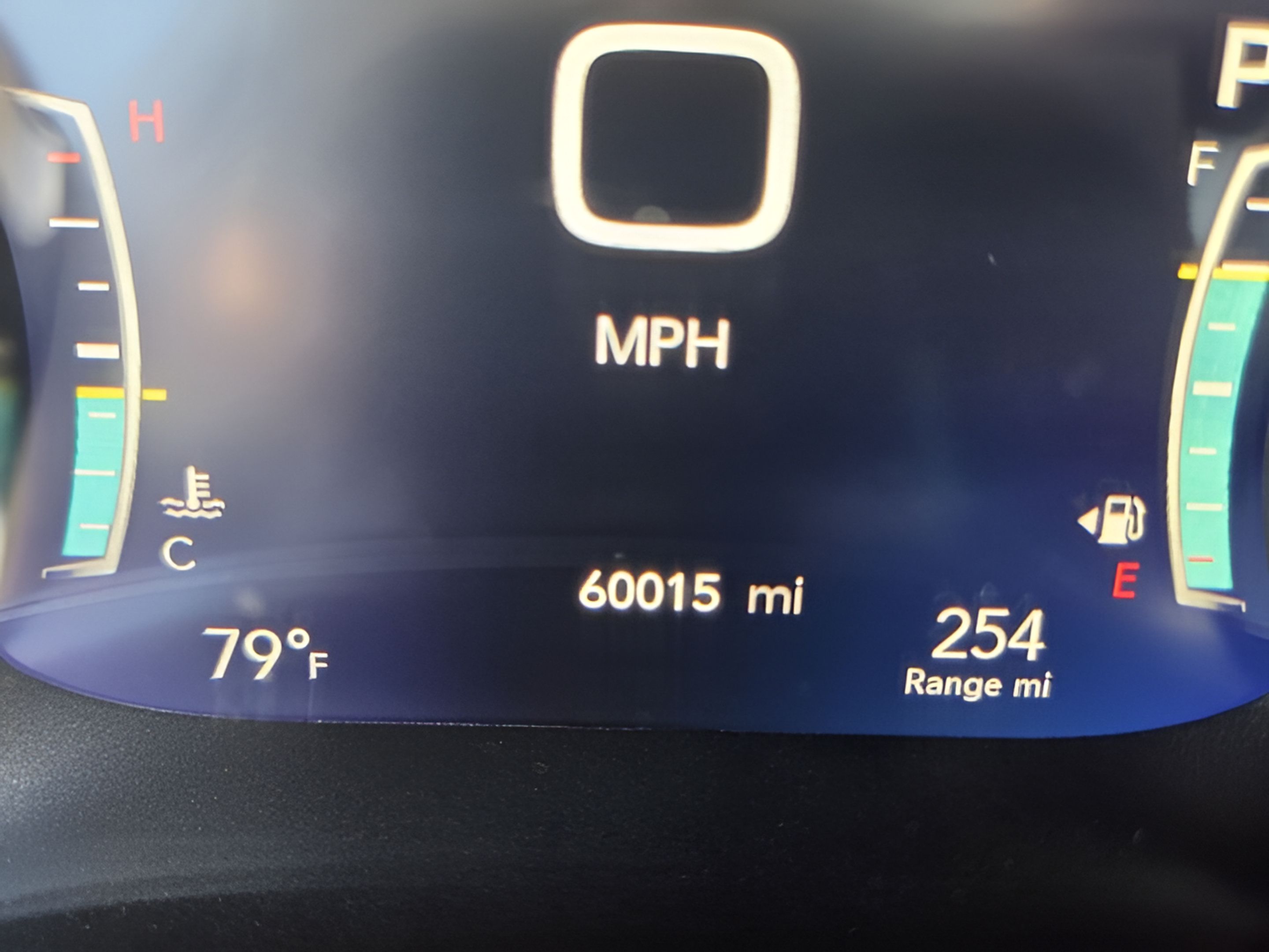 Used 2024 Chrysler Pacifica Touring-L FWD image 29
