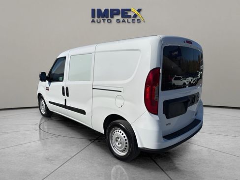 Used 2022 RAM ProMaster City Wagon image 3