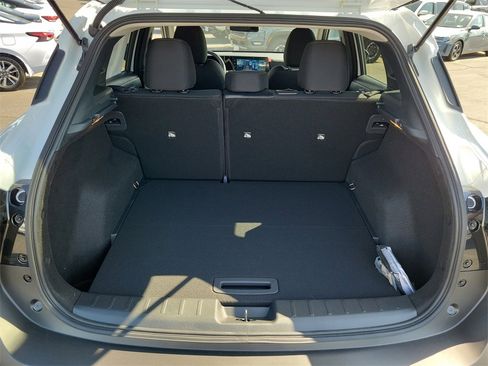 New 2026 Nissan Kicks SV image 13