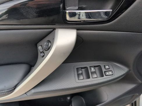 Used 2025 Mitsubishi Eclipse Cross SE AWD/4WD image 13