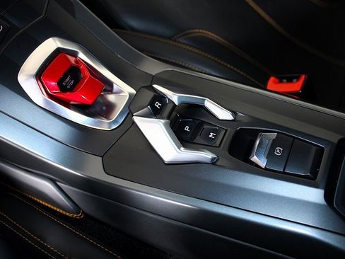 Used 2017 Lamborghini Huracan LP 580-2 image 13