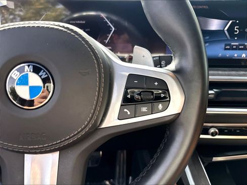 Used 2026 BMW X7 xDrive40i w/ M Sport Package AWD/4WD image 15