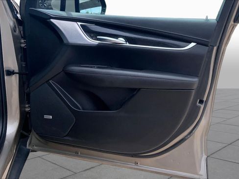 Used 2023 Cadillac XT5 Premium Luxury FWD image 22