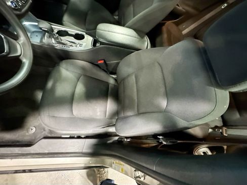 Used 2022 Chevrolet Malibu LT image 20