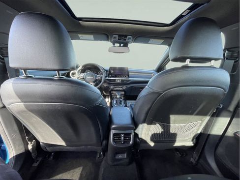 Used 2023 Kia Forte GT w/ GT2 Package image 16