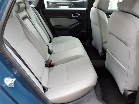 Used 2025 Honda Civic Sport image 11