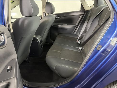 Used 2017 Nissan Sentra S image 10