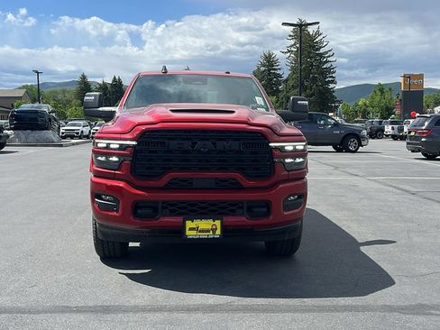 New 2026 RAM 2500 Limited AWD/4WD image 2
