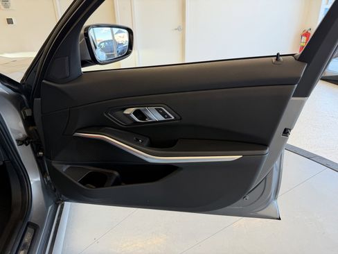 Used 2023 BMW 330i xDrive Sedan w/ M Sport Package image 46