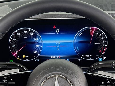 New 2026 Mercedes-Benz GLE 450e 4MATIC image 18