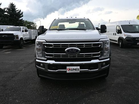 New 2025 Ford F550 4x4 Regular Cab Super Duty image 2