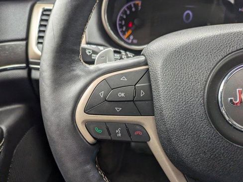 Certified 2016 Jeep Grand Cherokee Limited image 19