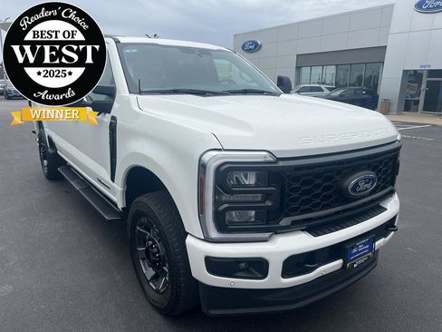 Used 2024 Ford F250 Lariat w/ Lariat Ultimate Package AWD/4WD image 1