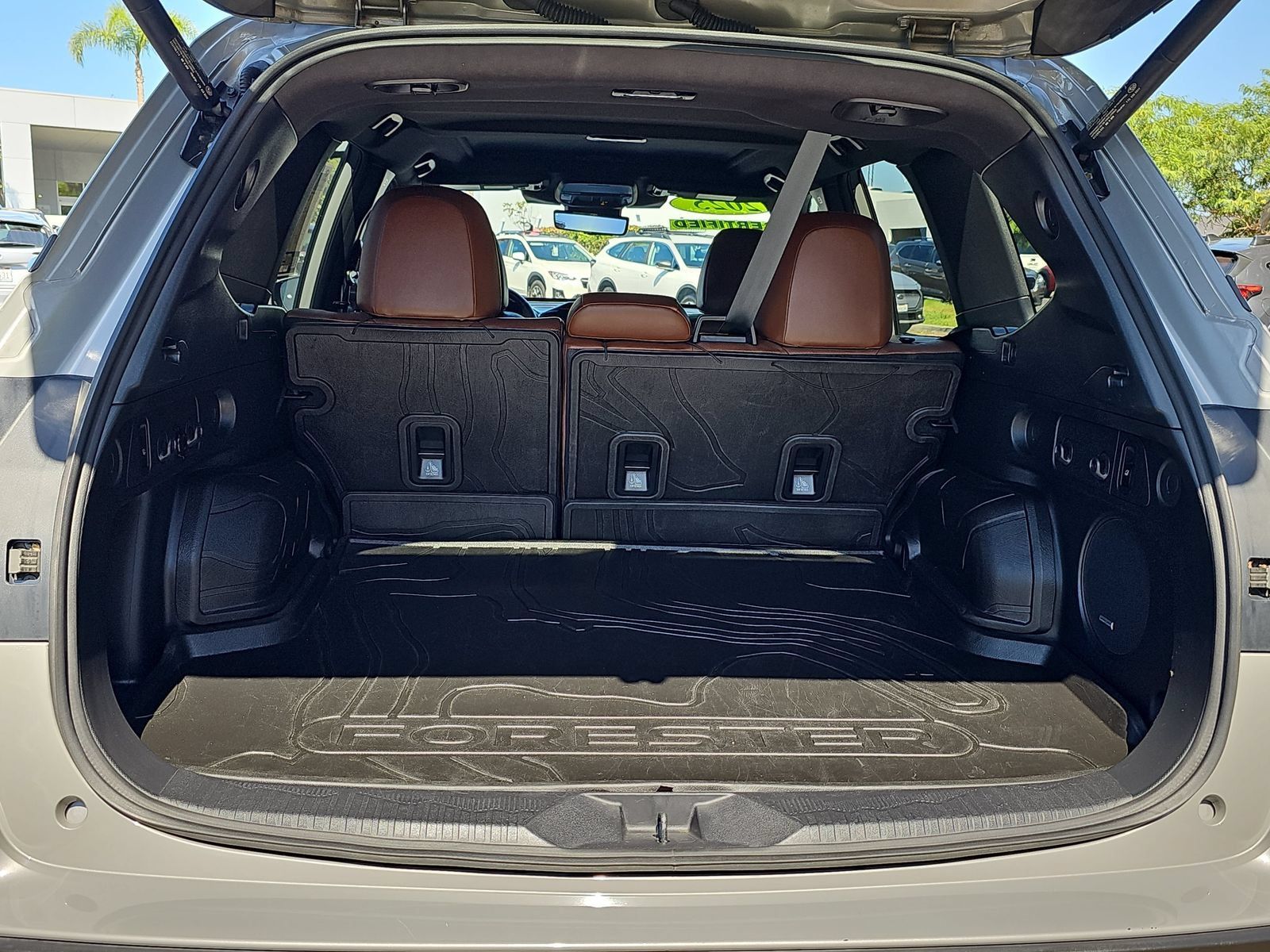 Certified 2025 Subaru Forester Touring AWD/4WD image 12