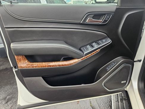 Used 2020 Chevrolet Tahoe Premier w/ Premier Plus Edition image 10