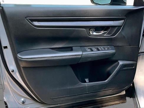 Used 2025 Honda CR-V LX image 20