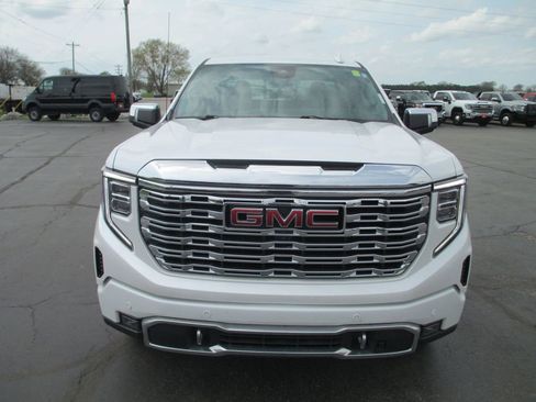 Used 2022 GMC Sierra 1500 Denali image 13