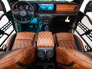 Used 2026 Jeep Gladiator Sport video 2