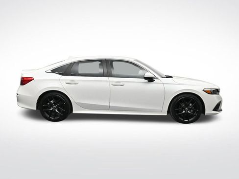 Used 2022 Honda Civic LX image 4