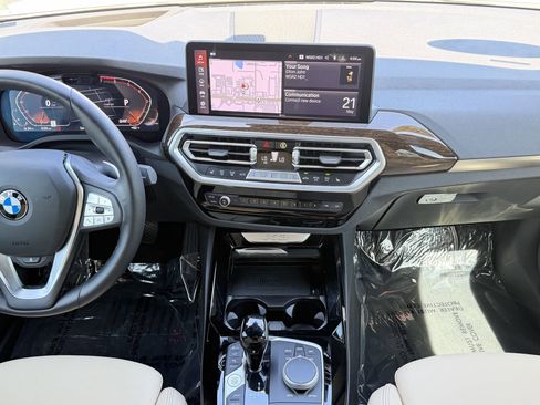 Certified 2024 BMW X3 sDrive30i w/ Premium Package w/ZPA RWD image 15