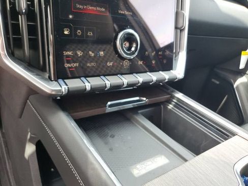 New 2026 GMC Acadia Denali w/ Super Cruise Package FWD image 23