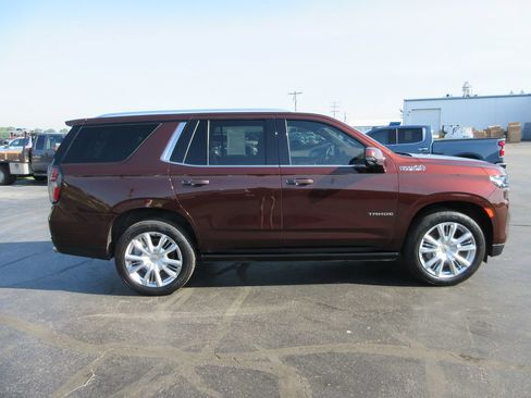 Certified 2022 Chevrolet Tahoe High Country w/ Max Trailering Package AWD/4WD image 5